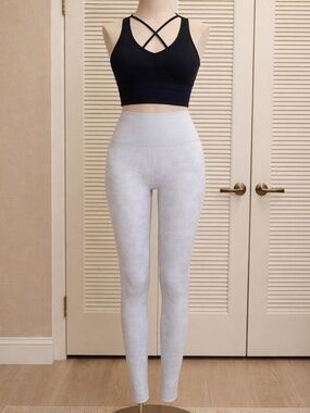 Black Strappy Sports Bra with Light Blue Camo Leggings